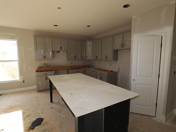 5th image of 7235 Holstad Ct