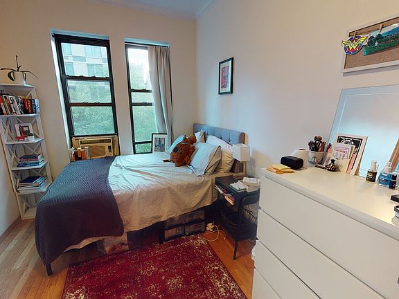 2nd image of 301 E 85th St APT 8