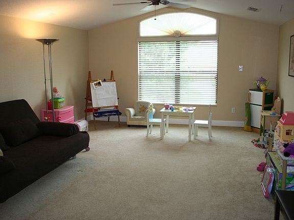 4th image of 14207 Bella Ln