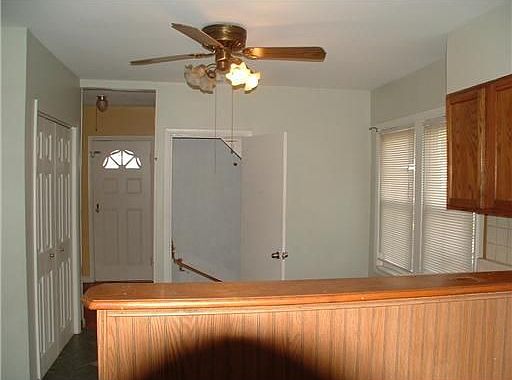 4th image of 156 Oakdale Ave
