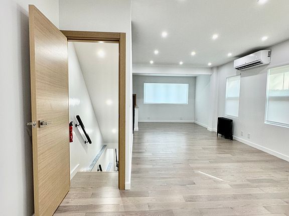 5th image of 21-62 48th St #1