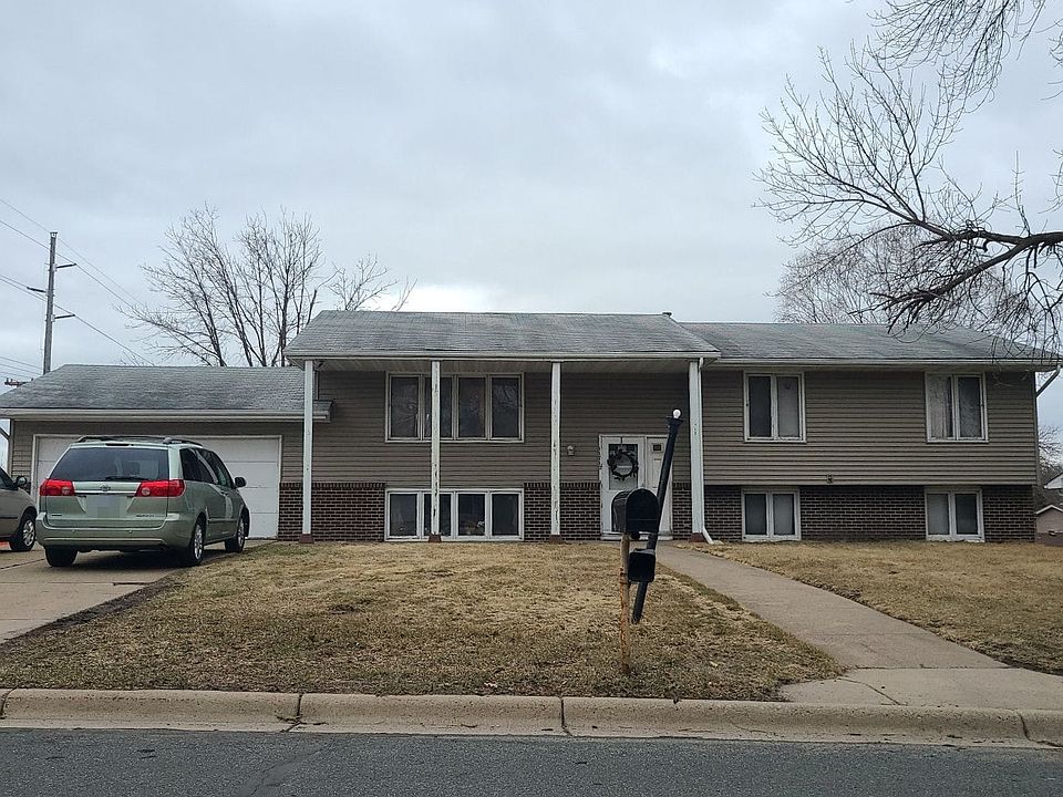 1st image of 11712 Cartier Ave S