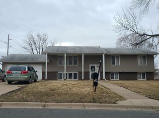 11712 Cartier Ave S, Burnsville, MN 55337