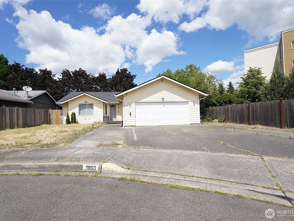 1st image of 1903 O Court SE