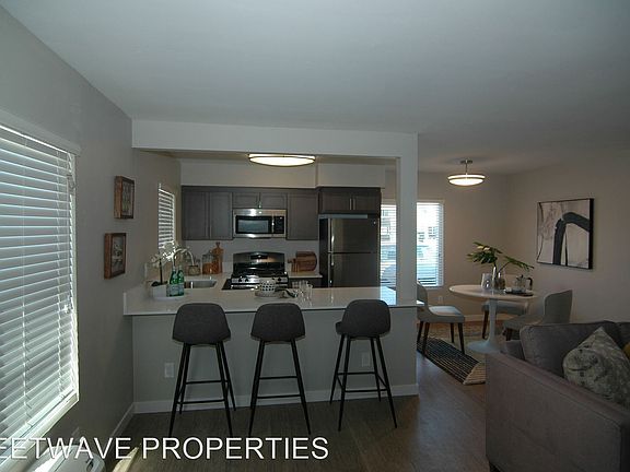 5th image of 4657 Felton St #4