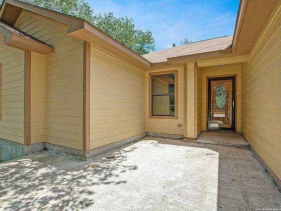 4th image of 23328 Mesquite Bend