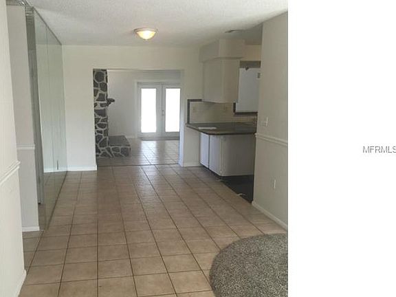 3rd image of 29738 Seacol St