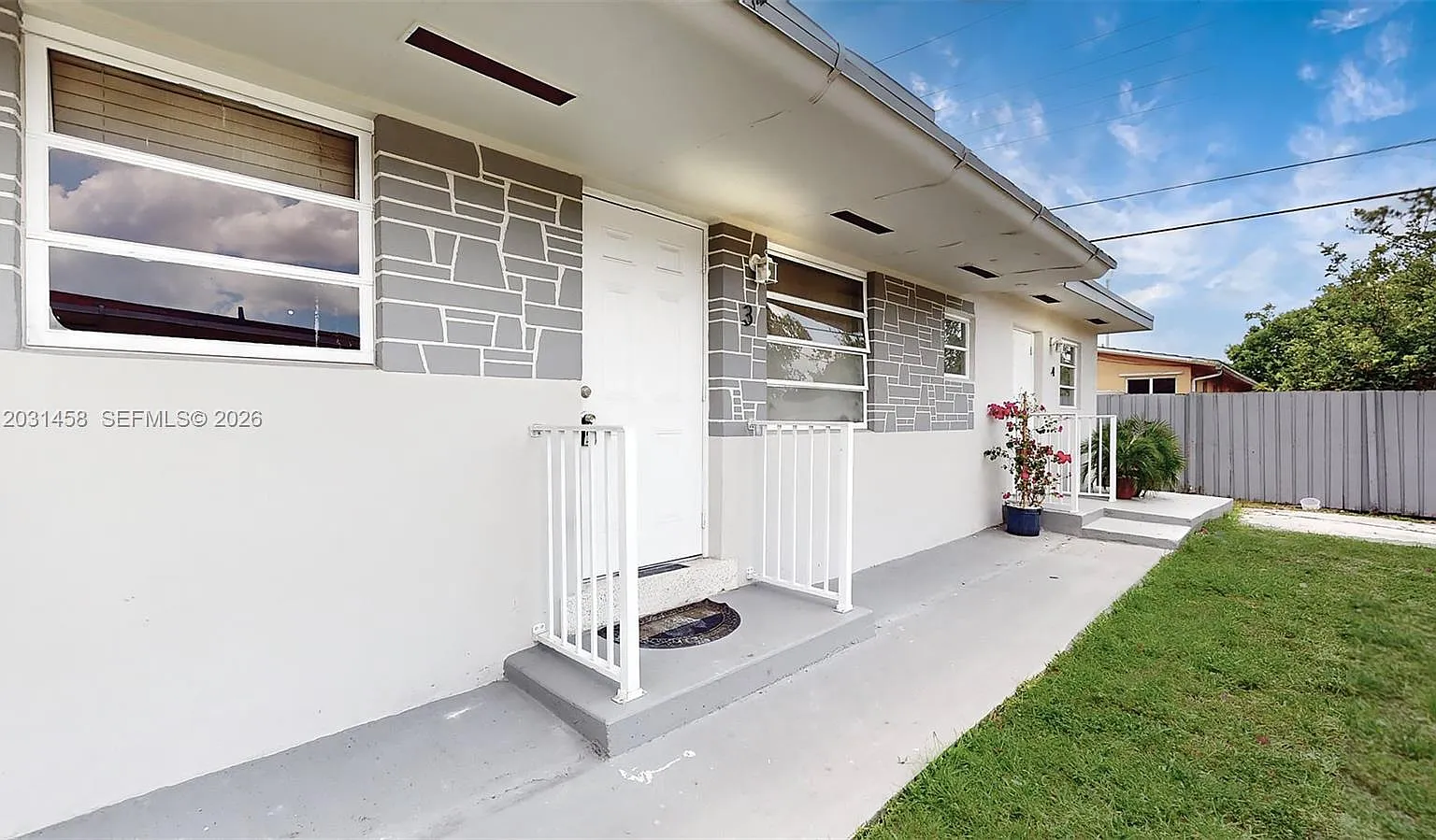 Hialeah 7th Addn — Photo 1