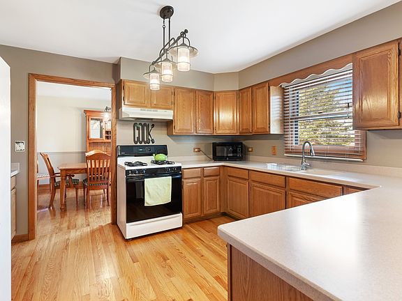 5th image of 438 Iron Horse Ct