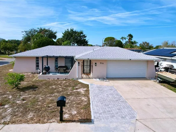 9115 Panda Ln, Port Richey, FL 34668