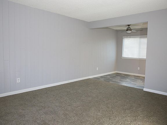 5th image of 2329 Villanova Cir