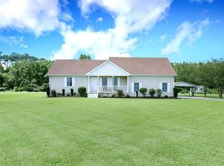 252 Woodleigh Rd, Knotts Island, NC 27950