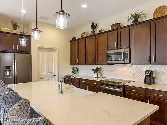 5th image of 16953 W Palm Ln