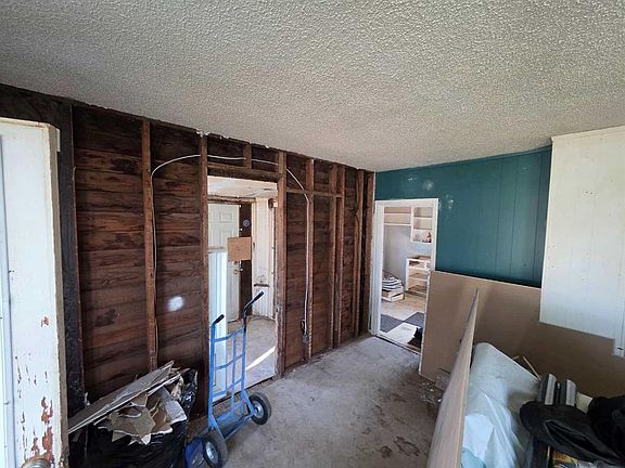 4th image of 5906 E 54th St