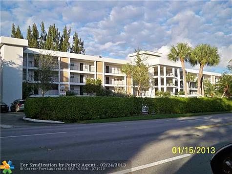 1st image of 3051 S Palm Aire Dr APT 307