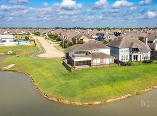 414 W Bend Dr, League City, TX 77573