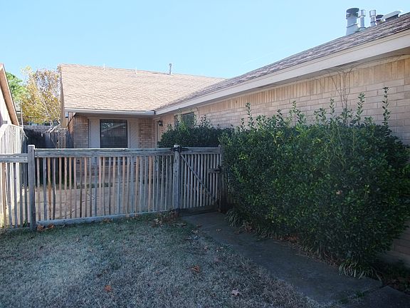 2nd image of 12506 Abbotts Way