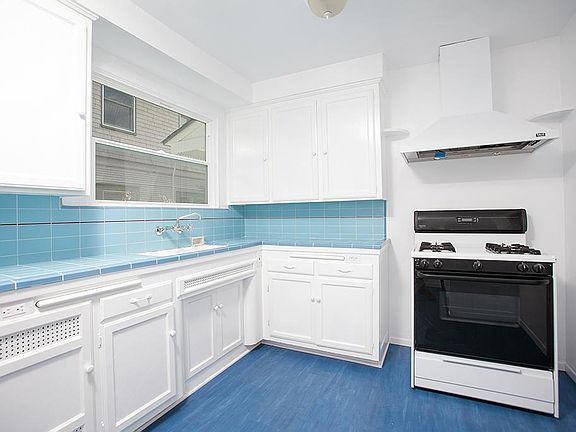 4th image of 1238 23rd St