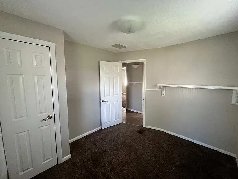 681 Milwaukee Ave — Photo 16