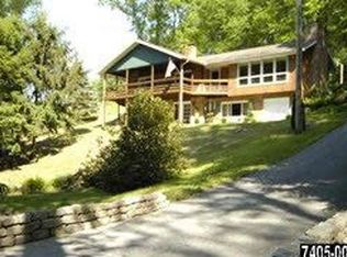 4274 Cherry Run Rd, Glen Rock, PA 17327