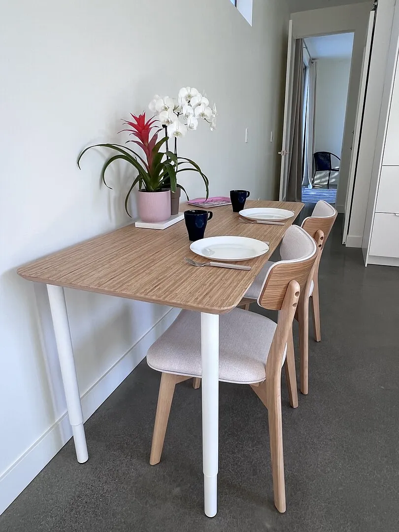 Newly Build Vista Guest Home — Photo 3