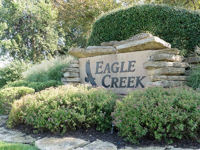 2232 SW Rambling Vine Rd, Lees Summit, MO, 64082