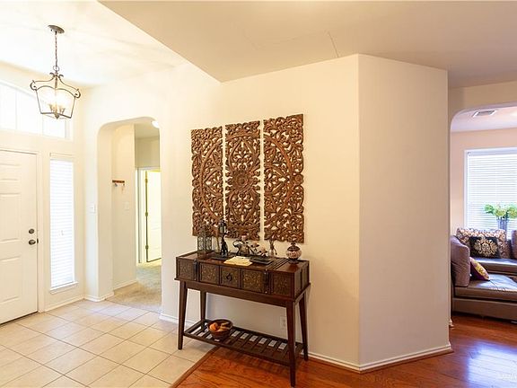 4th image of 4203 Santa Marina St