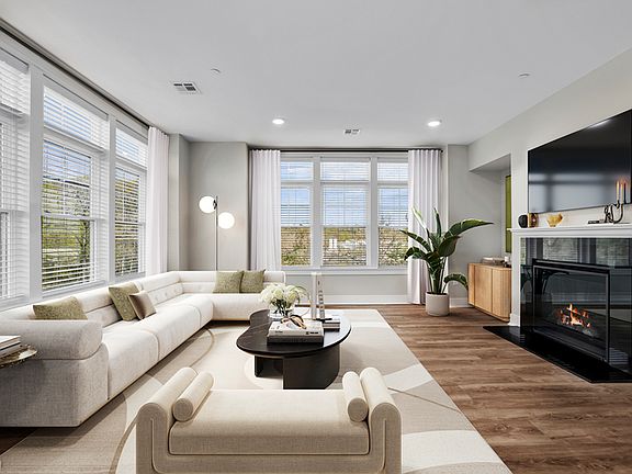 4th image of 111 Spring St #3