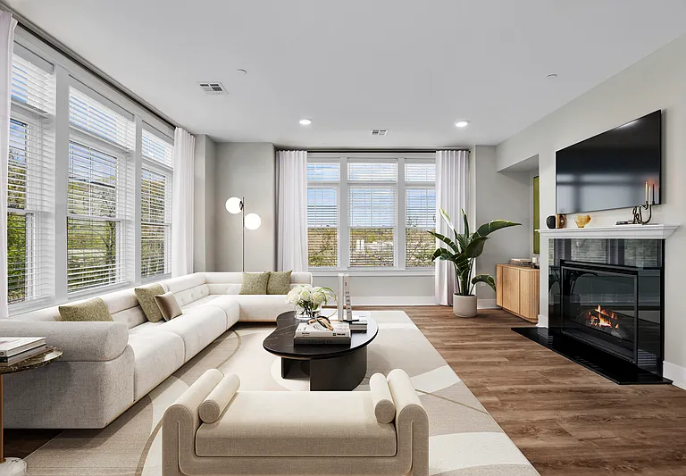 Providence Place — Photo 4