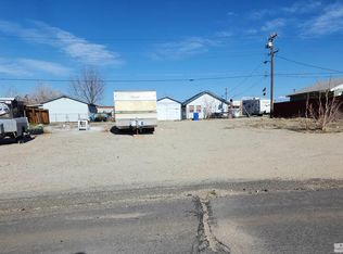 624 F St, Hawthorne, NV 89415