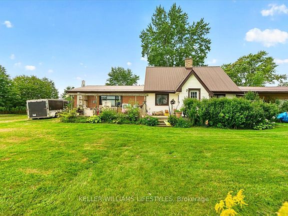 3rd image of 22257 Pratt Siding Rd