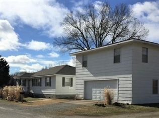 929 E Quincy St, Pittsburg, KS 66762