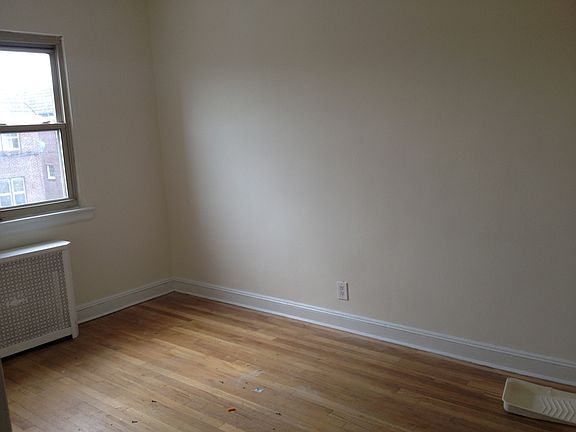 2nd image of 14436 Jewel Ave