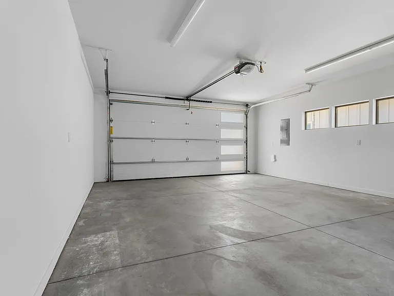 1452 W Moselle Dr — Photo 25