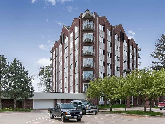 2nd image of 111 Cottage Grove Ave SE APT 501