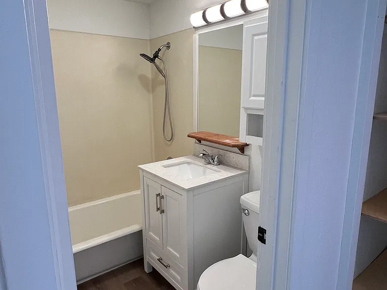 211 W Manor Ave #2 — Photo 3