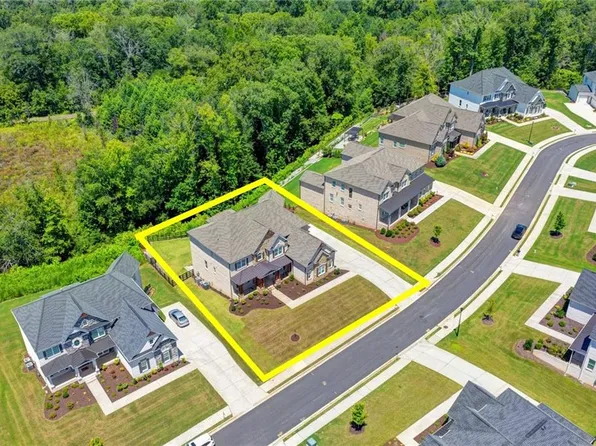 7720 Wild Violet Dr, Cumming, GA 30040