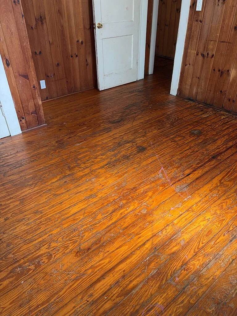 2 bed, 1.0 bath, $570 — Photo 4