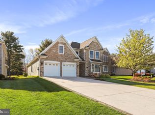 6881 Old Course Rd, Fayetteville, PA 17222