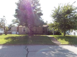 416 S Park Ave, Joplin, MO 64801