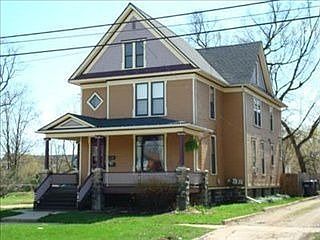 1st image of 709 W Kalamazoo Ave