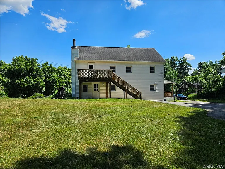 748 Greenville Tpke — Photo 3