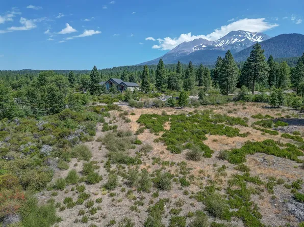 1370 Northridge Dr, Mount Shasta, CA 96067