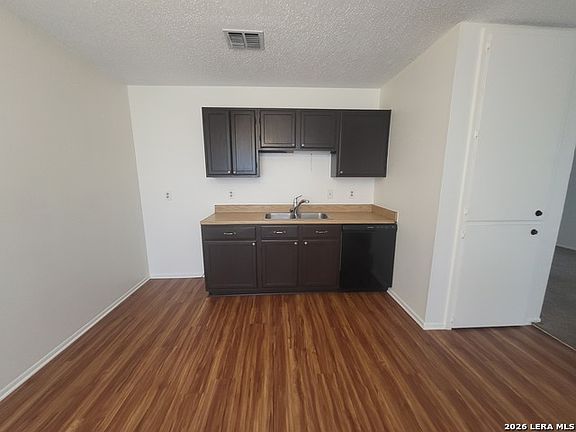 4th image of 10339 Prescott Dr