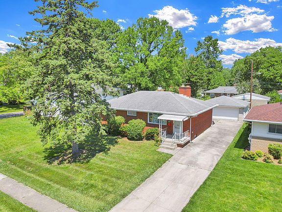 3rd image of 1390 Shanley Dr