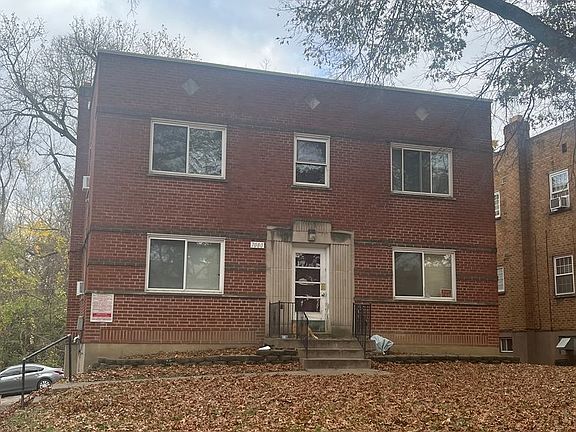 3rd image of 7080 Eastlawn Dr #4