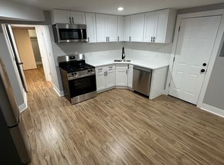 1237 W Addison St #G, Chicago, IL 60613