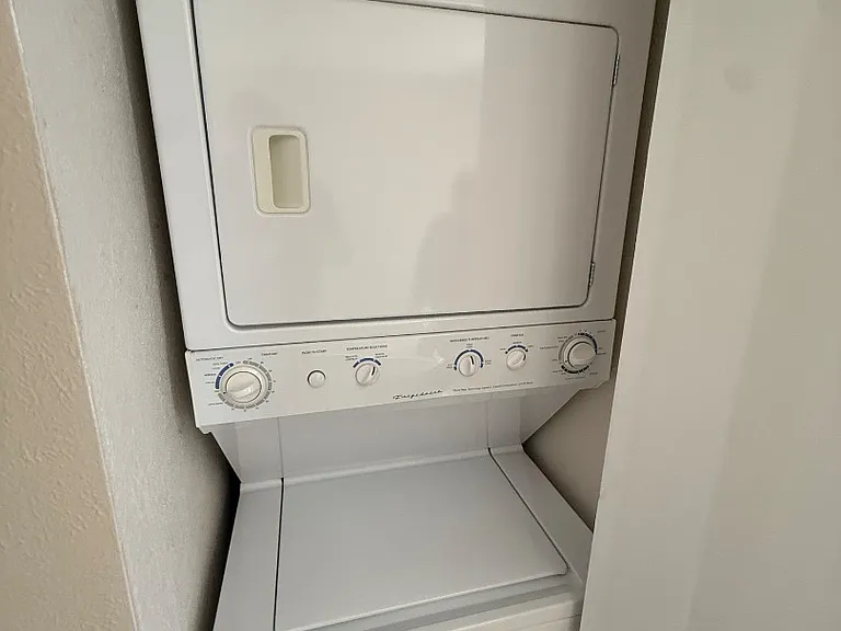 Unit Photo
