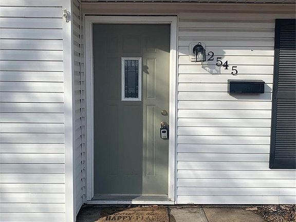 2nd image of 2545 Northbridge Ct