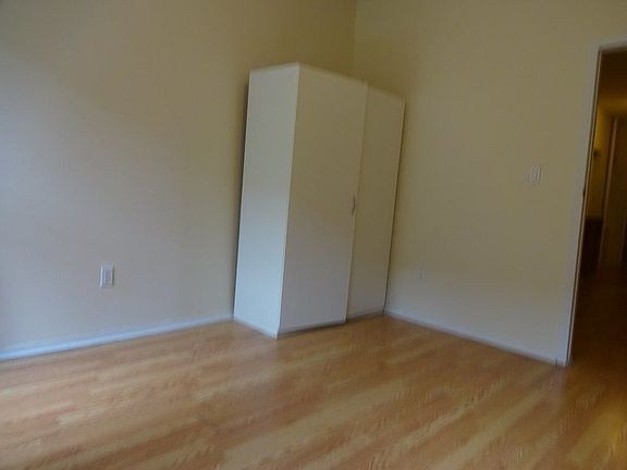 5th image of 347 E 61st St APT 3FE